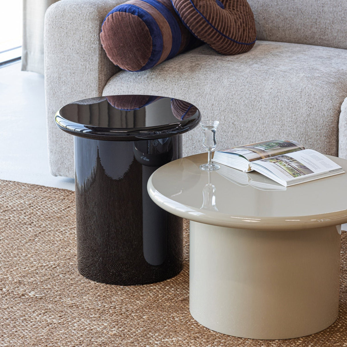 Mavon High Gloss Side Table