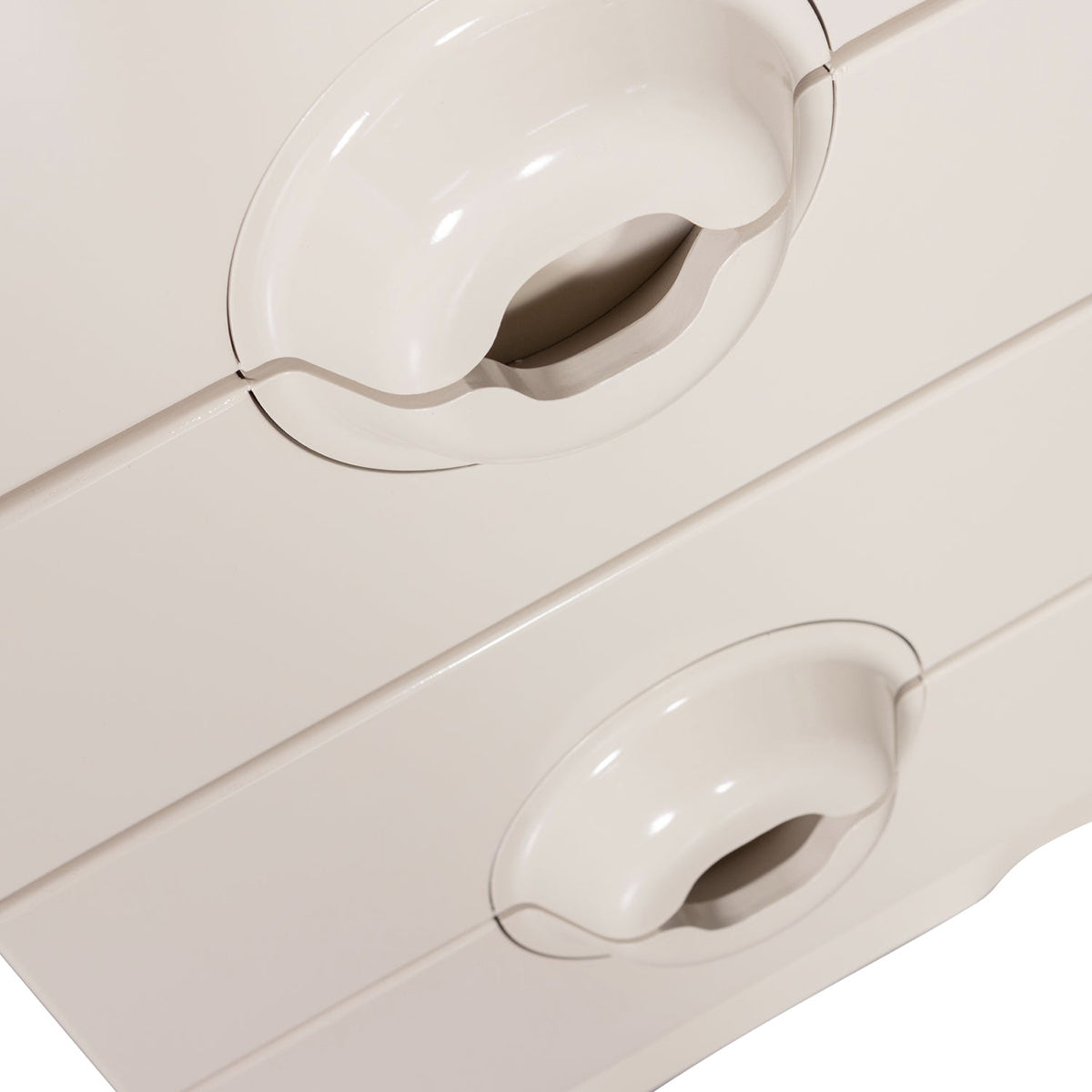 Merge 4 Drawers Dresser