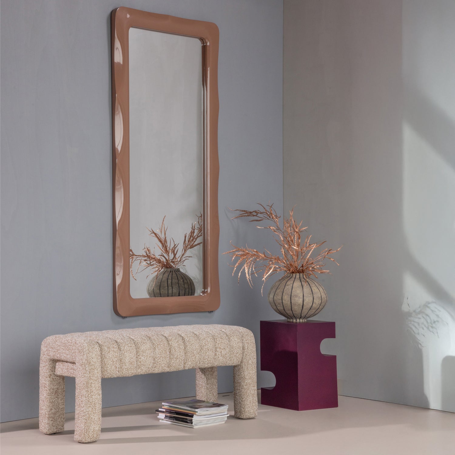 Norea Pink High Gloss Dressing Mirror