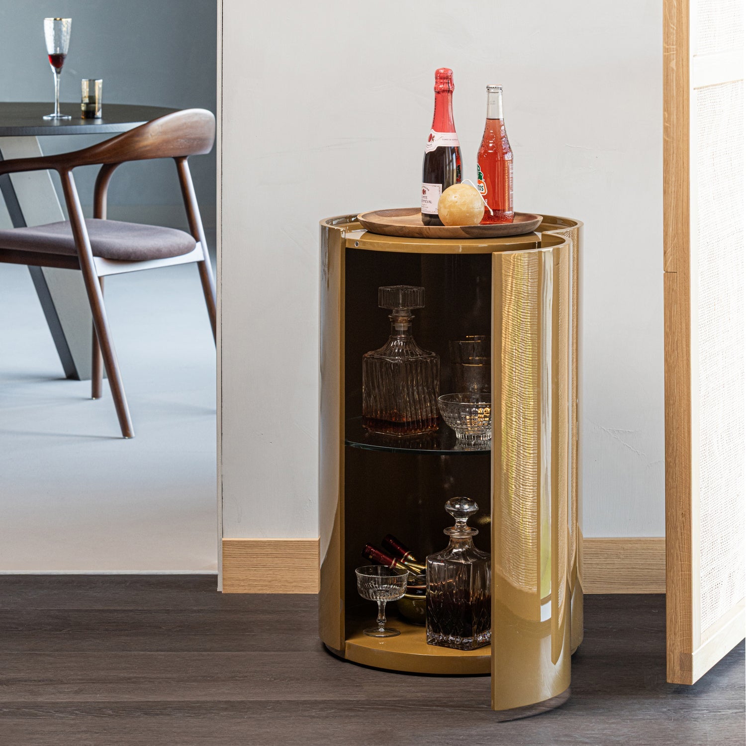 Sera Honey Yellow High Gloss Round Cabinet