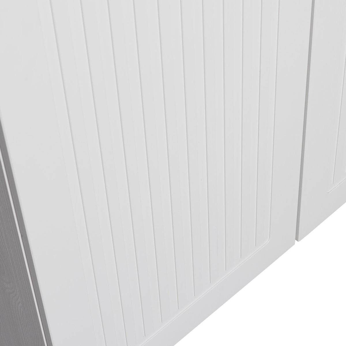 Sipke White Pine Wood Wardrobe
