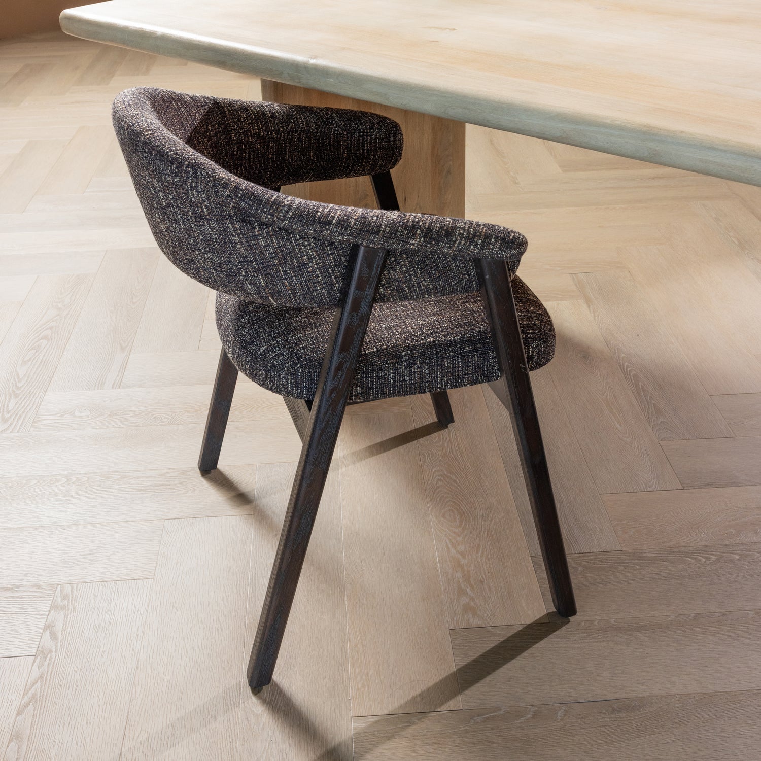 Tunar Dining Chair with Arm