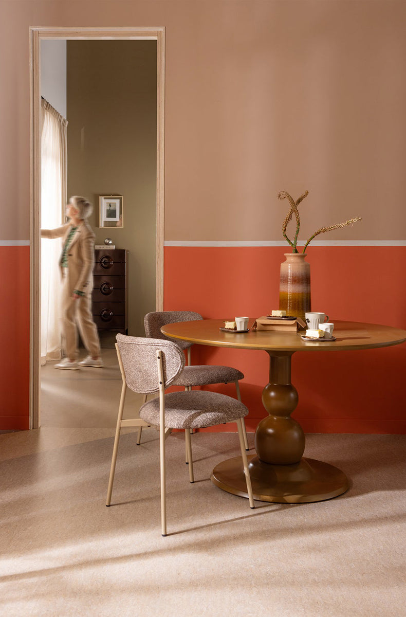 Valor Ribbon Dining Chair