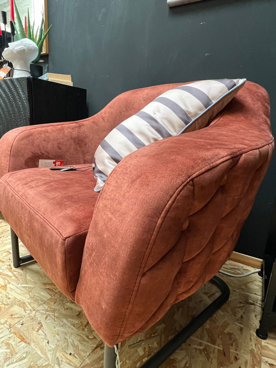 Paulette Lounge Chair (Floor Model)