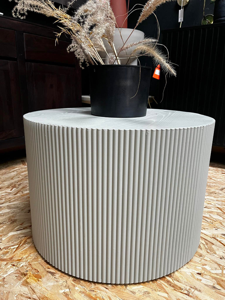 Sanne Round Side Table (Floor Model) - WOO .Design