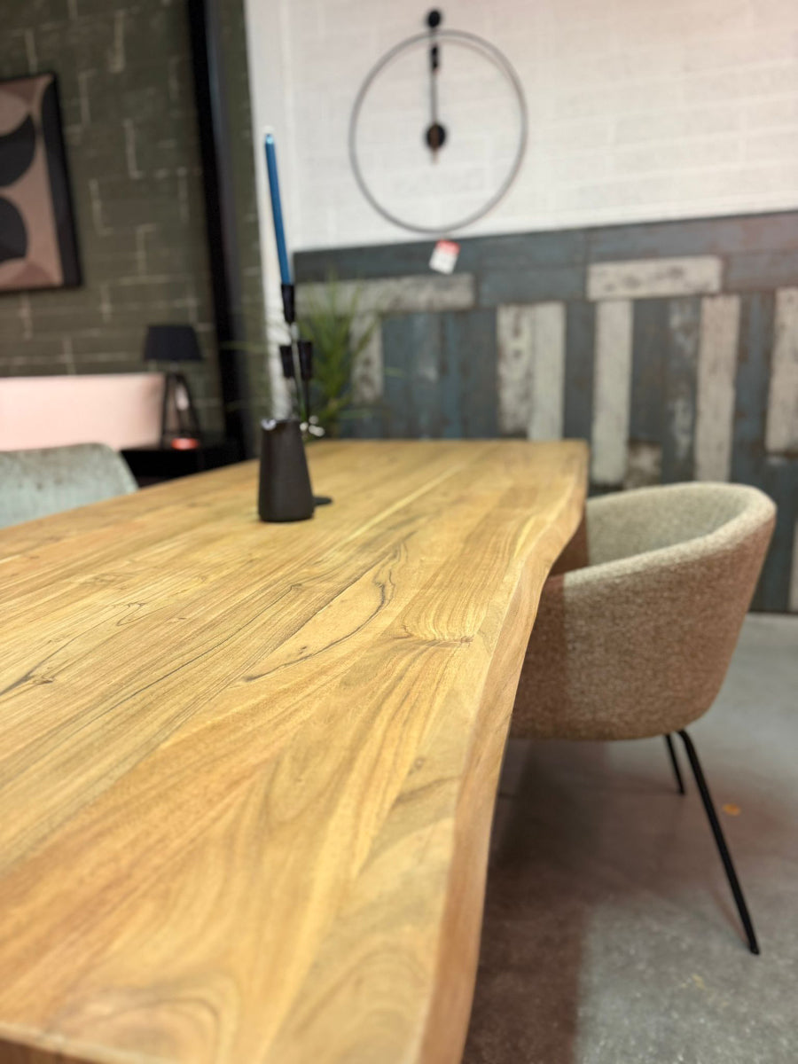 Tavola Natural Table (Outlet)