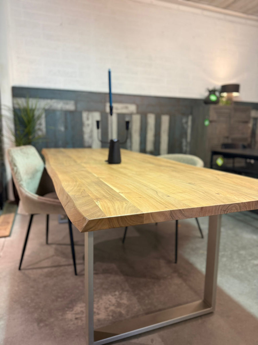 Tavola Natural Table (Outlet)
