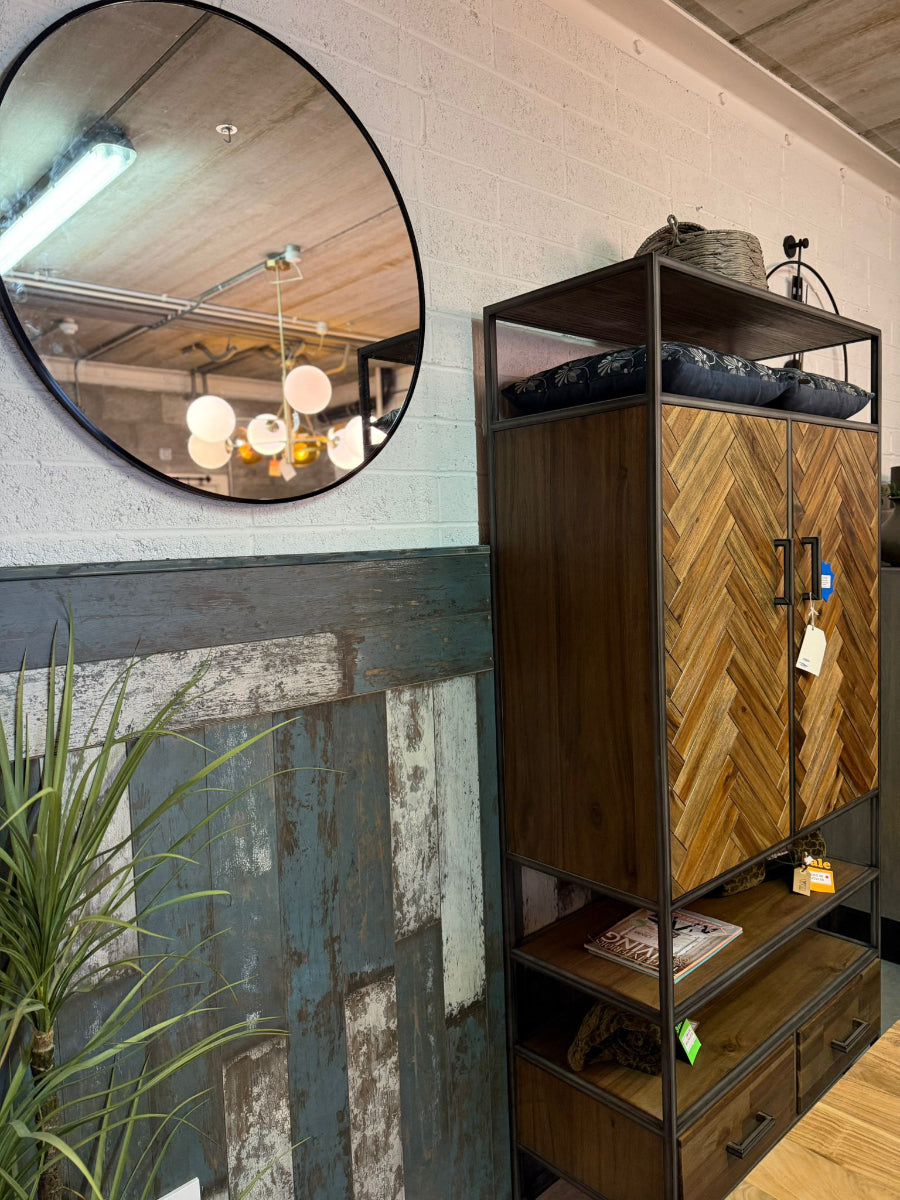 Hudson Cabinet (Outlet)