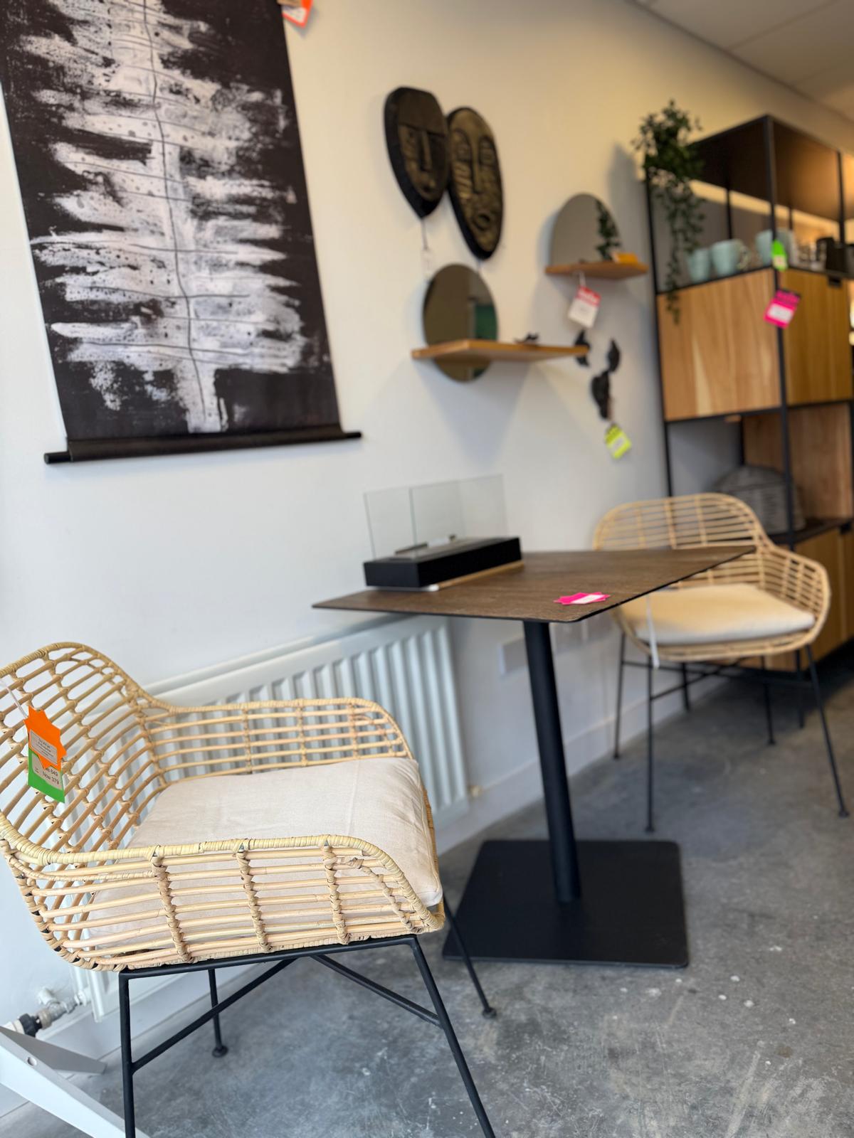 Braza Brown Square Bistro Table (Outlet)