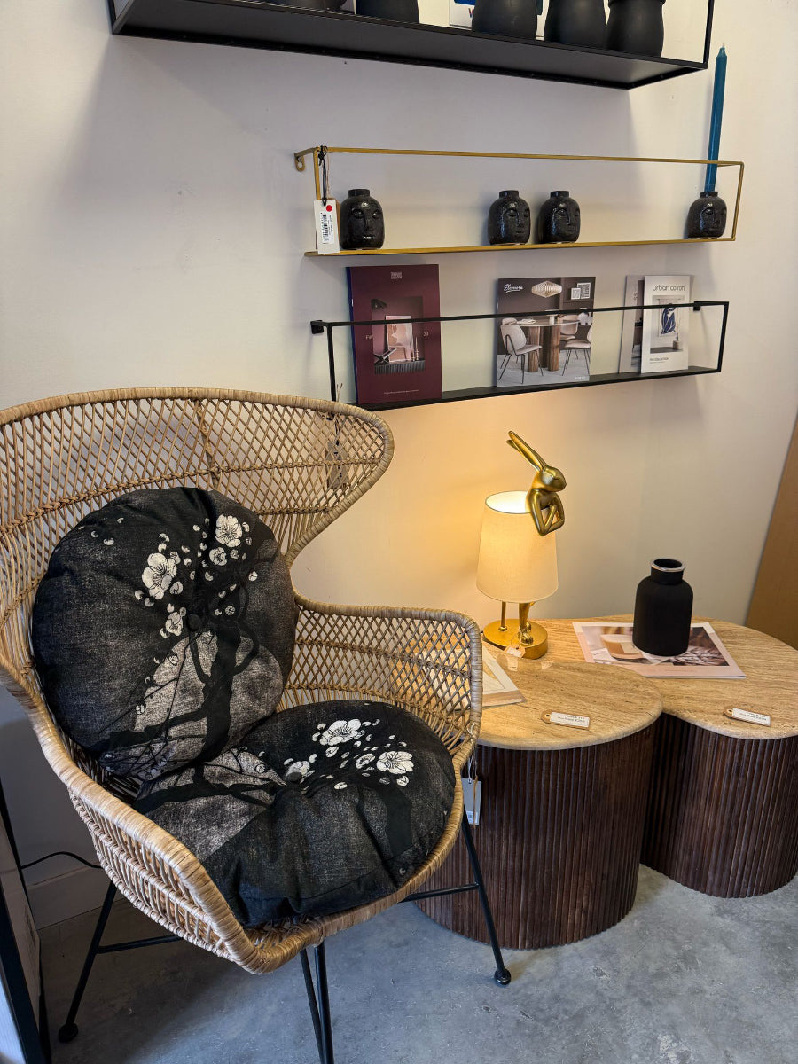 Mari Side Table (Outlet)