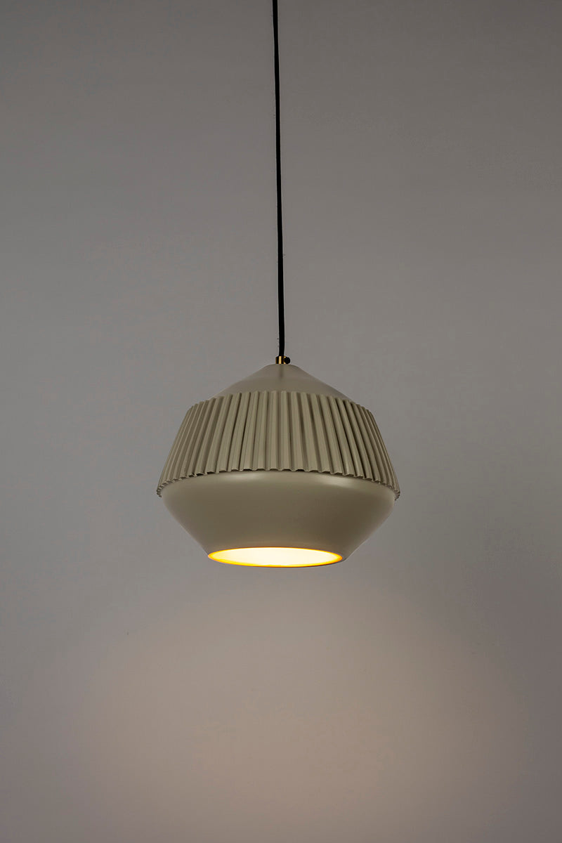 Aysa Wide Pendant Lamp