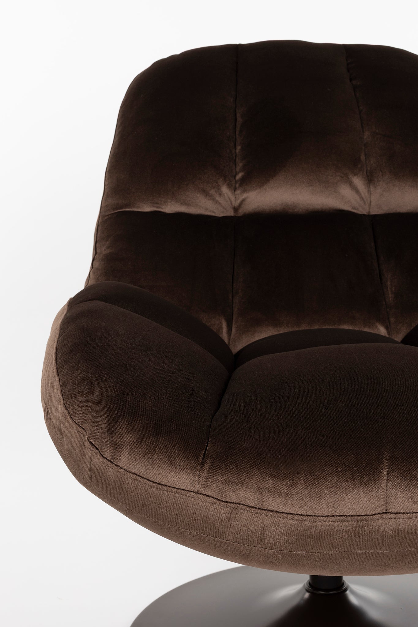 Beefy Velvet Lounge Chair