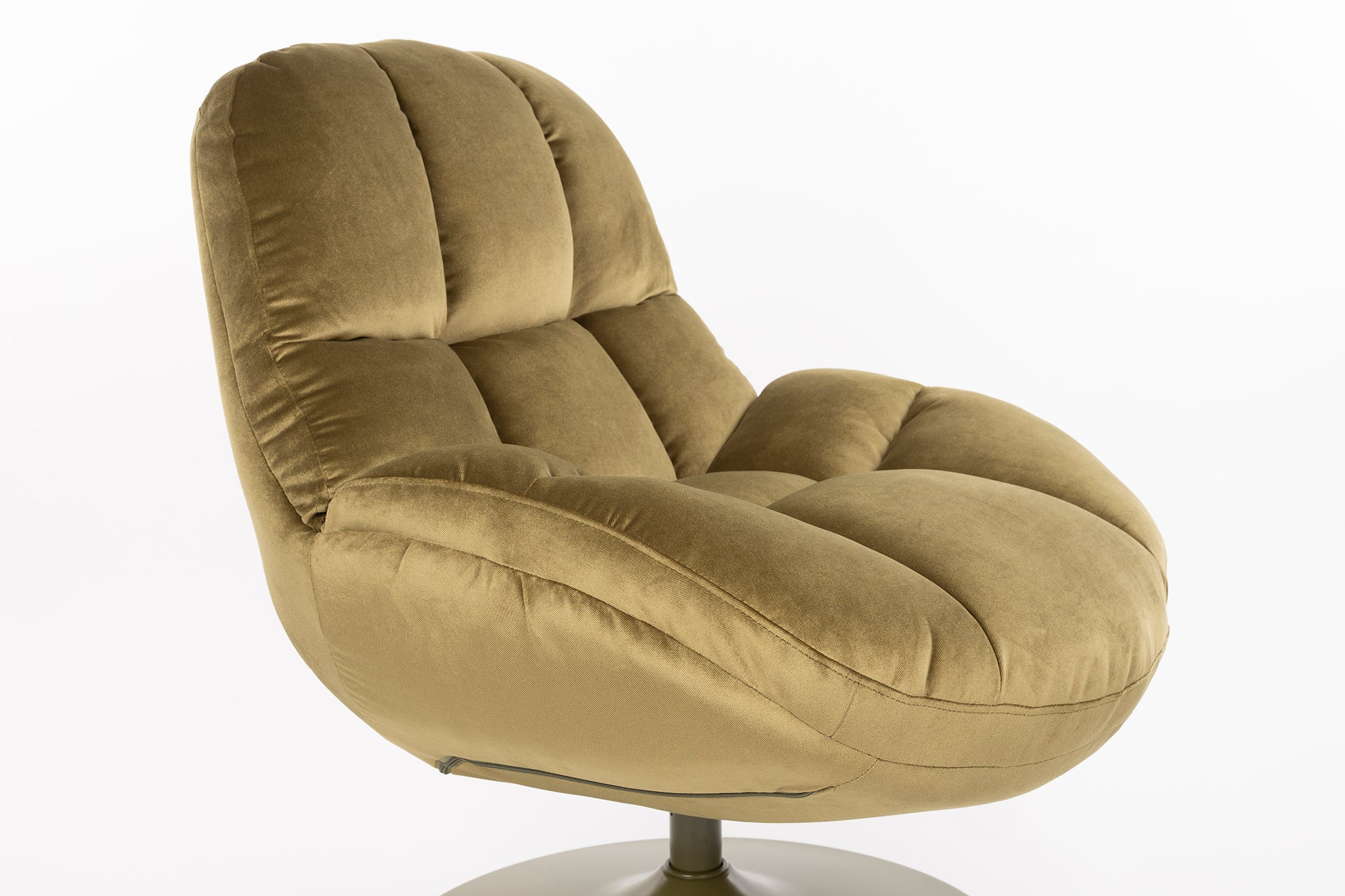 Beefy Velvet Lounge Chair