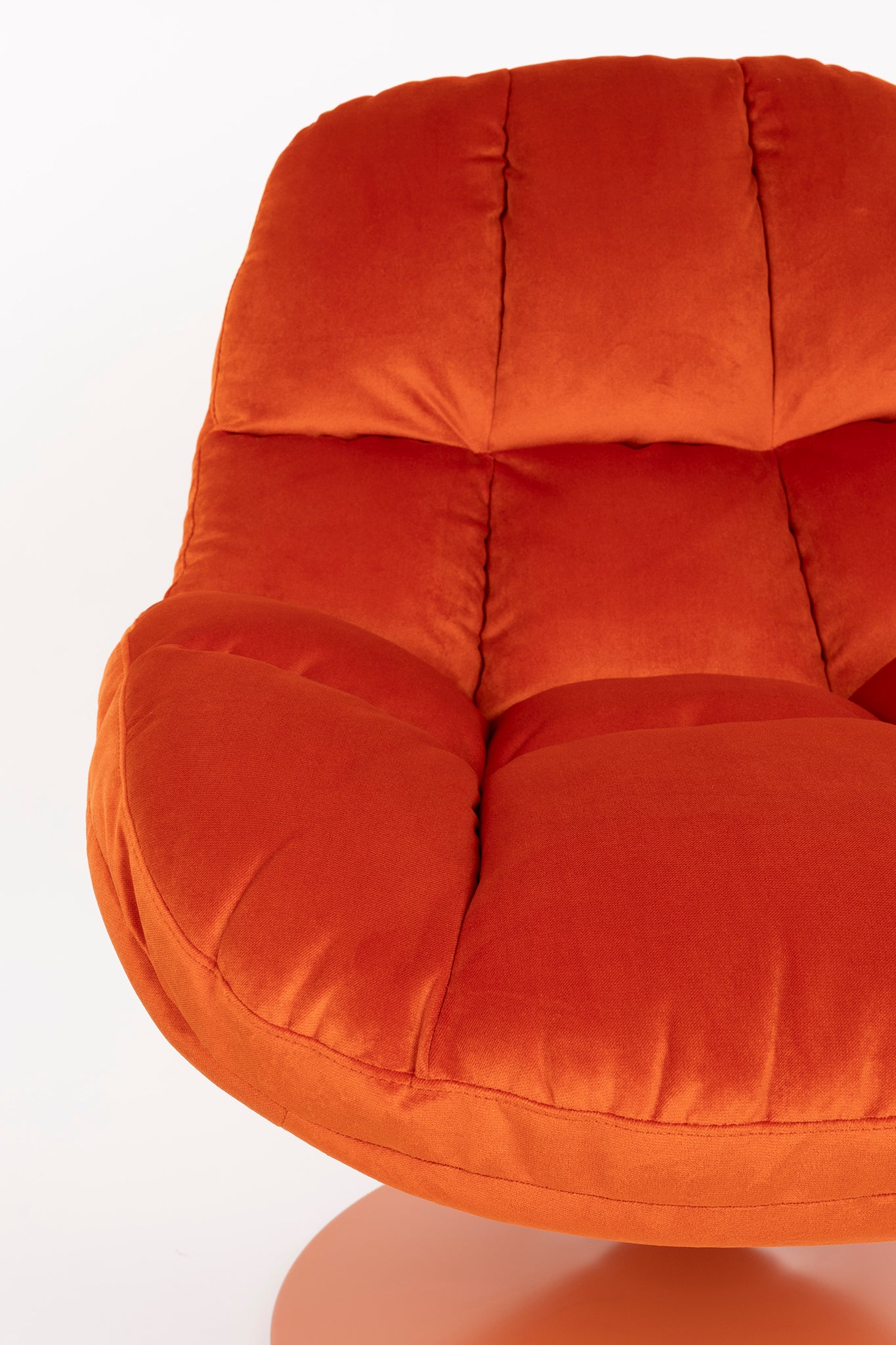 Beefy Velvet Lounge Chair