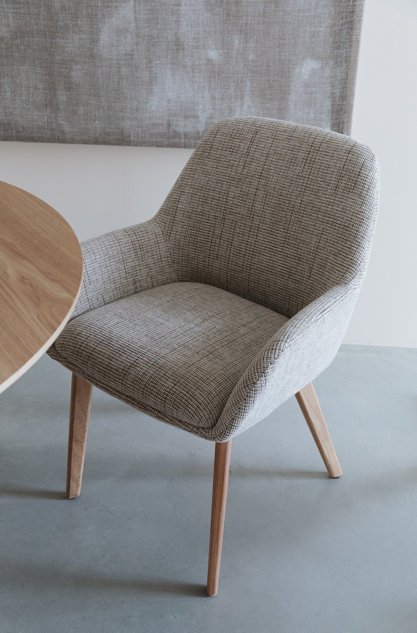 Loua Chair