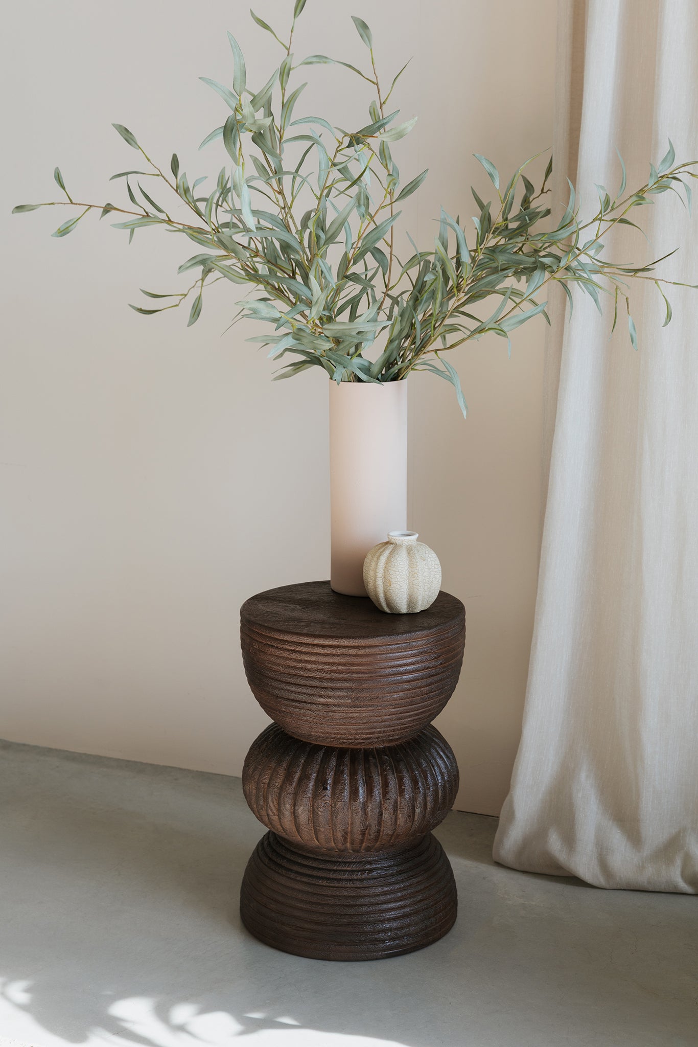 Santo Mango Wood Side Table