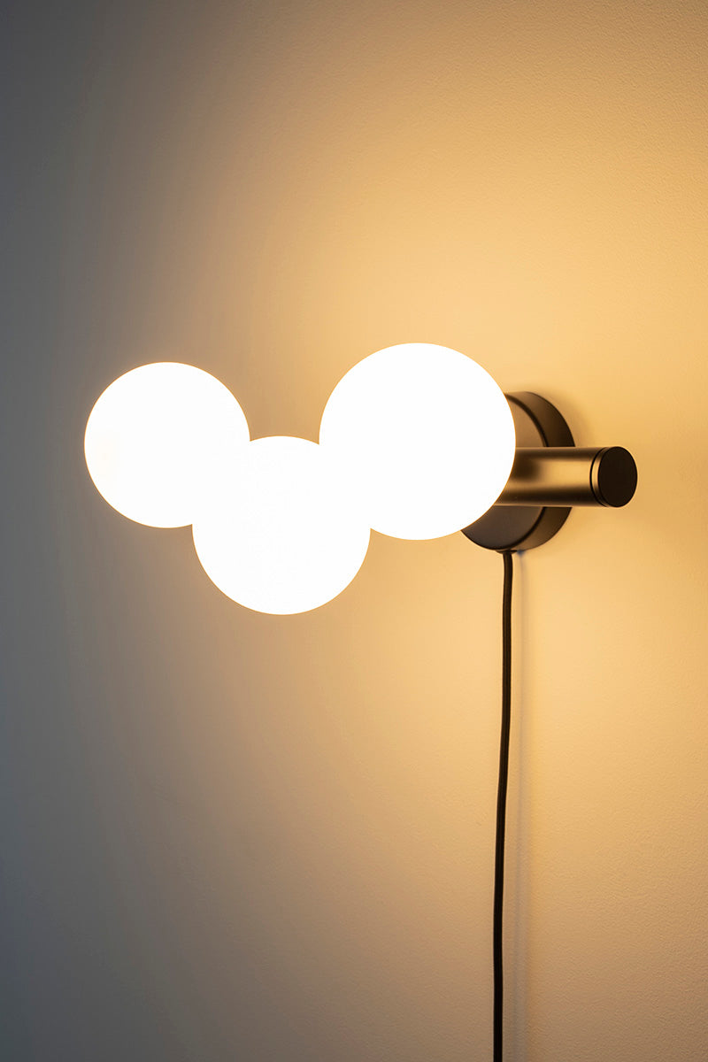 Monica Wall Lamp - WOO .Design