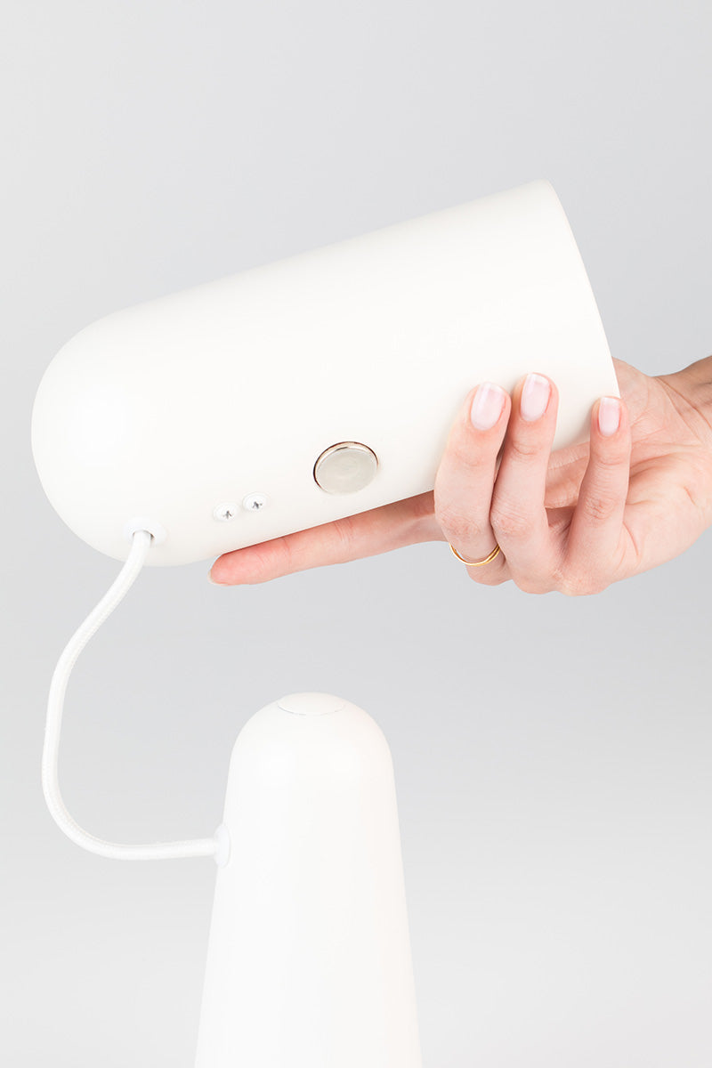 Vesper Desk Lamp - WOO .Design