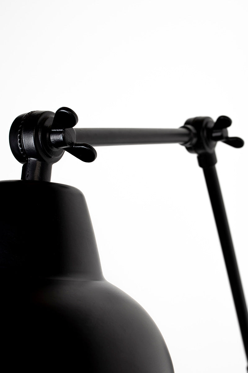 Xavi Wall Lamp - WOO .Design