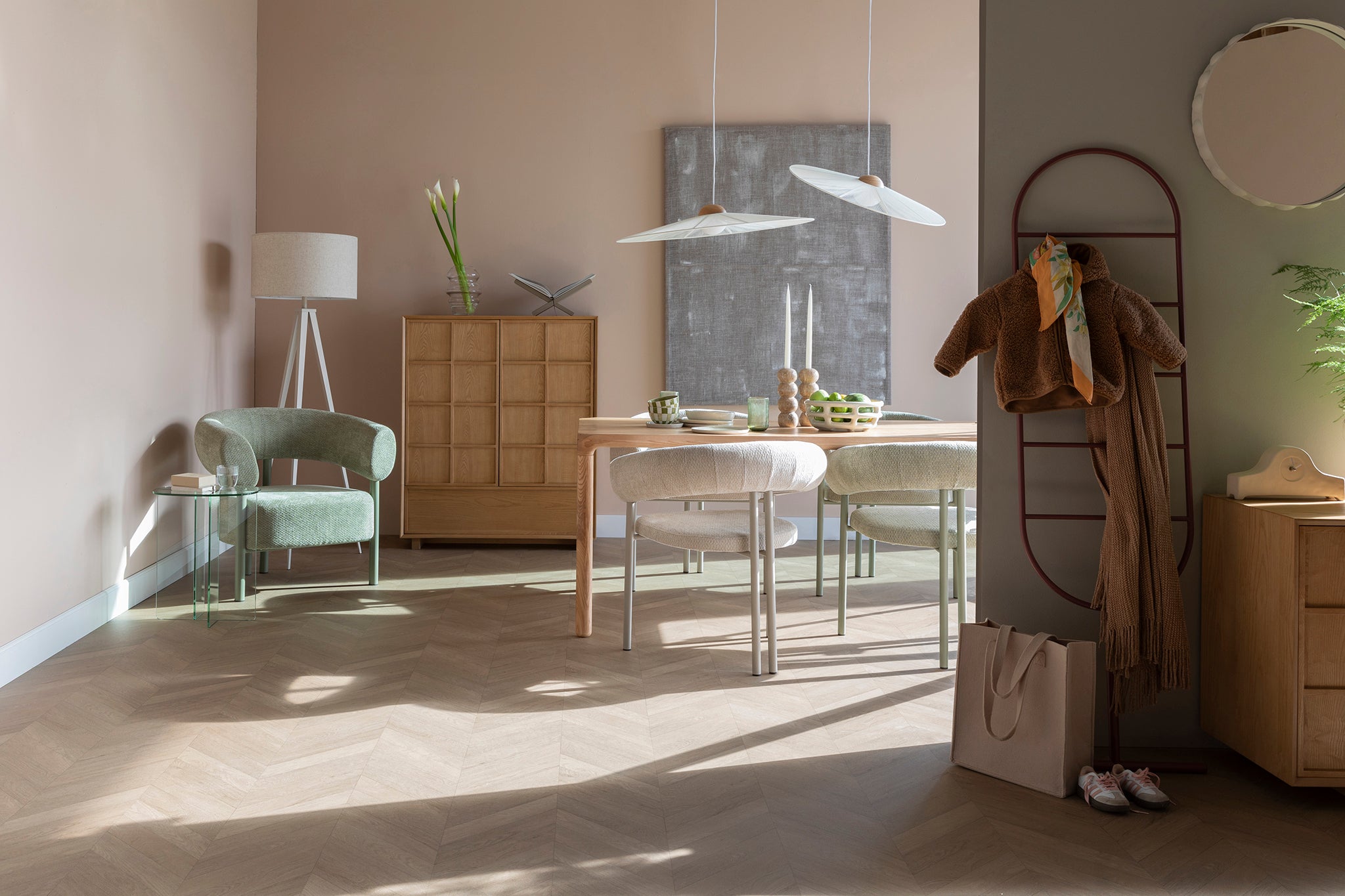 Heels Armchair