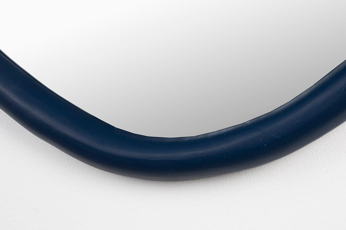 Looks Mirror - WOO .Design