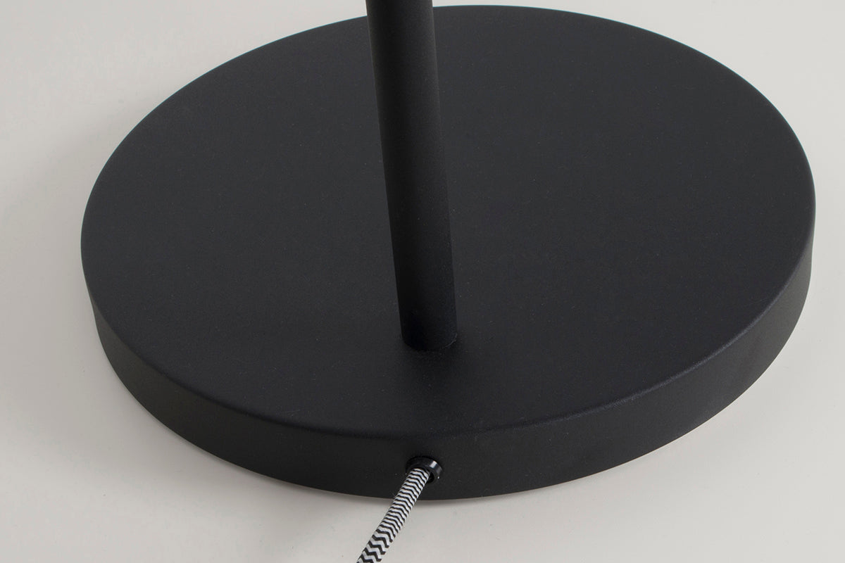 Buckle Head Floor Lamp