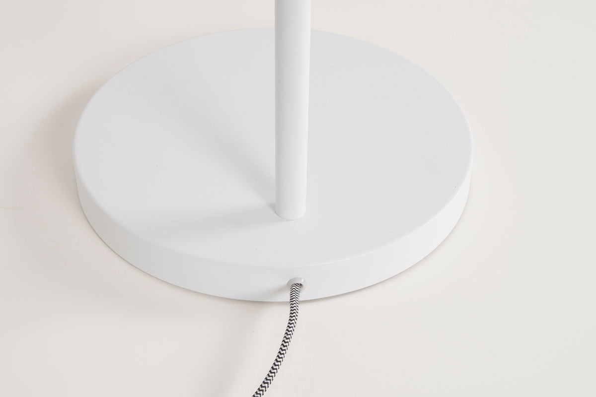 Buckle Head Floor Lamp