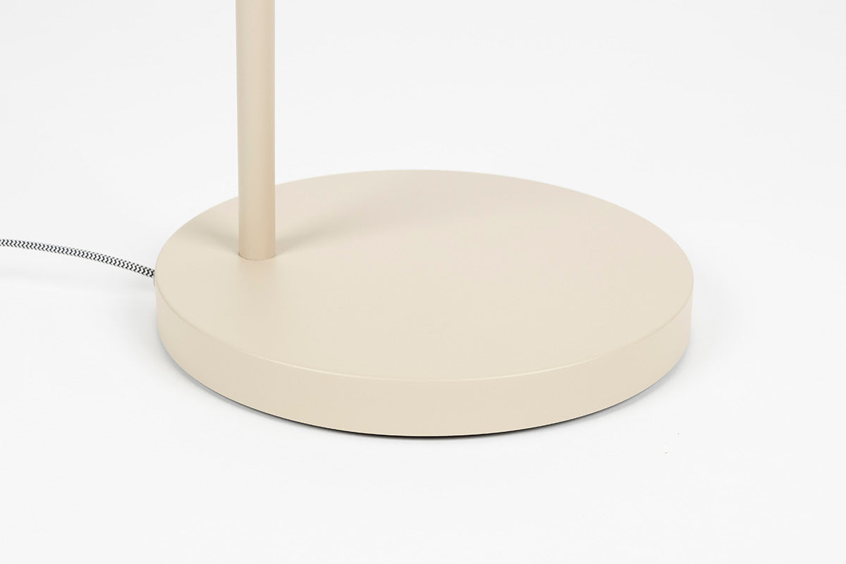 Buckle Head Floor Lamp