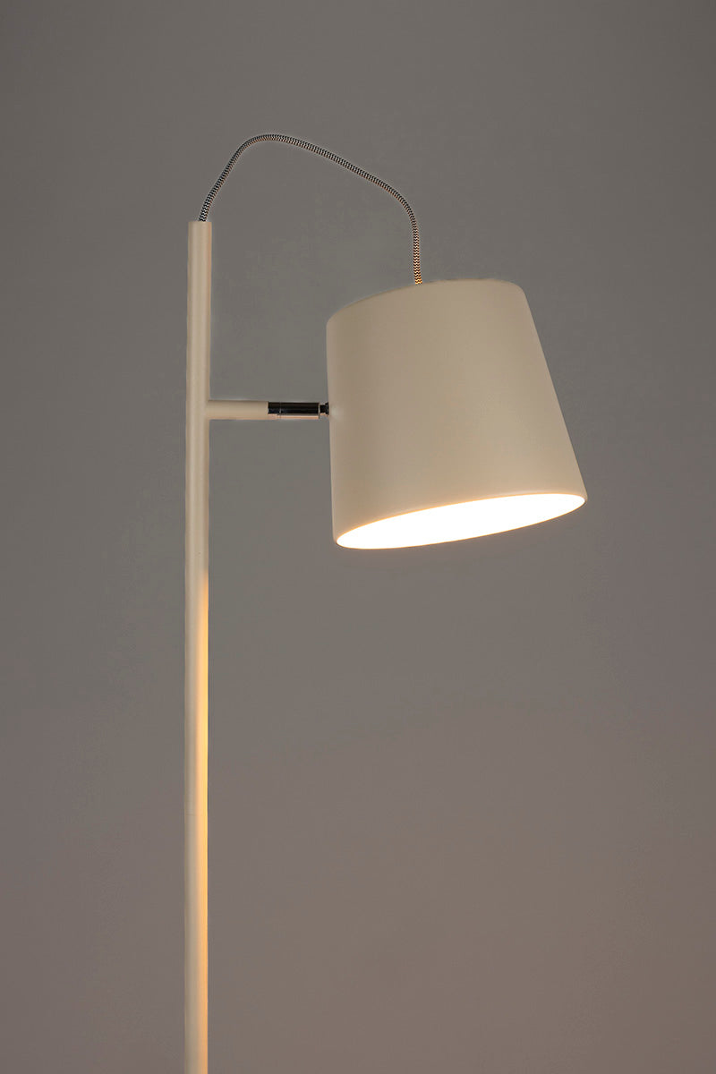 Buckle Head Floor Lamp