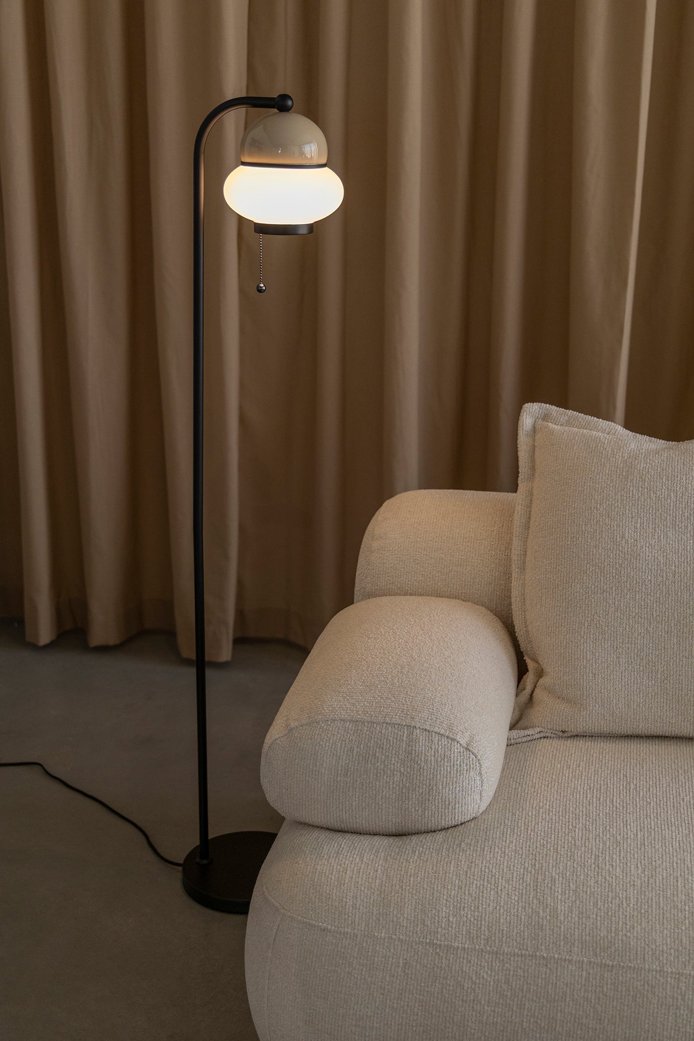 Bumble Floor Lamp