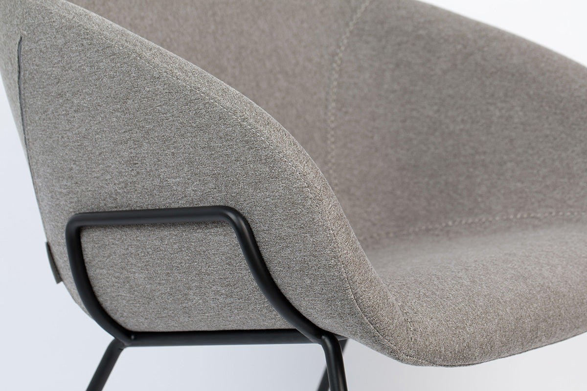 Feston Lounge Chair