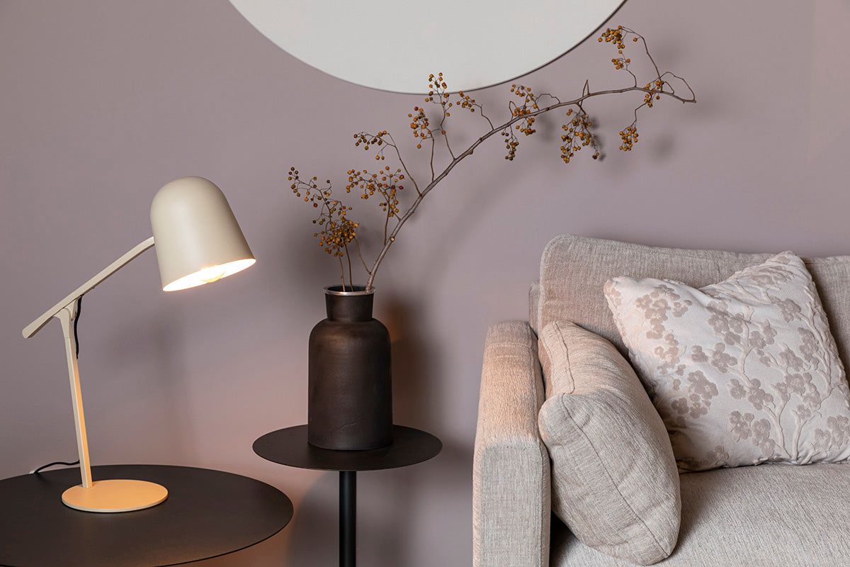 Lau Table Lamp