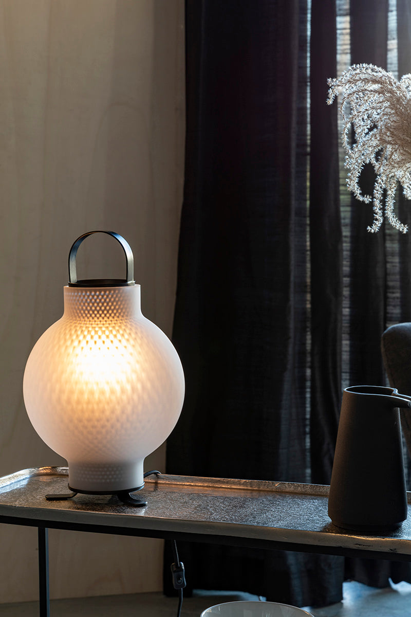 Nomad Table Lamp