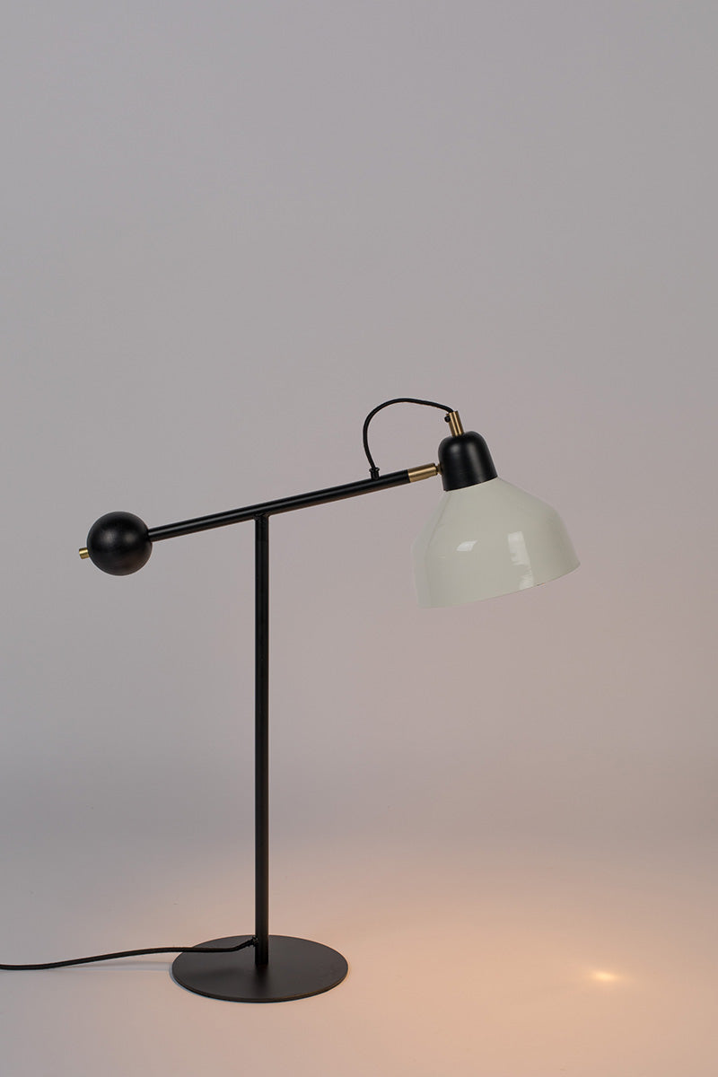 Skala Desk Lamp