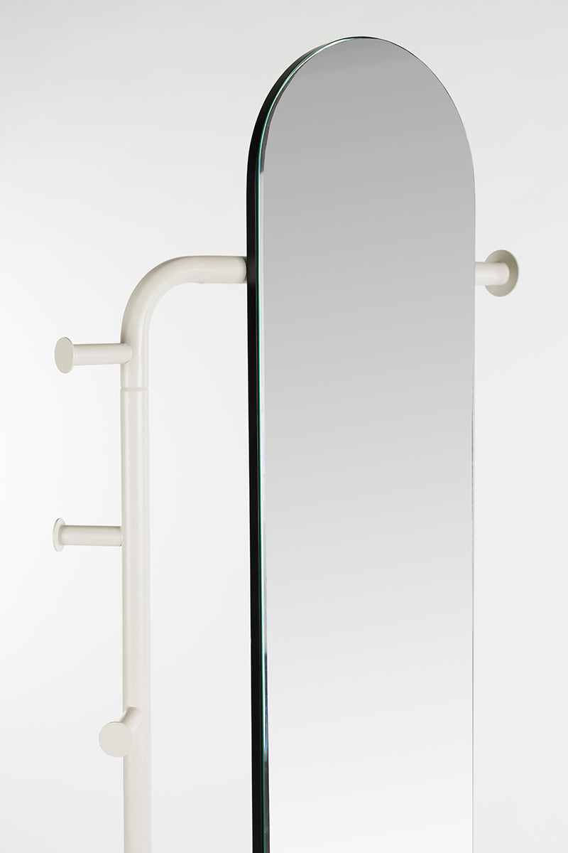 Vero Standing Mirror