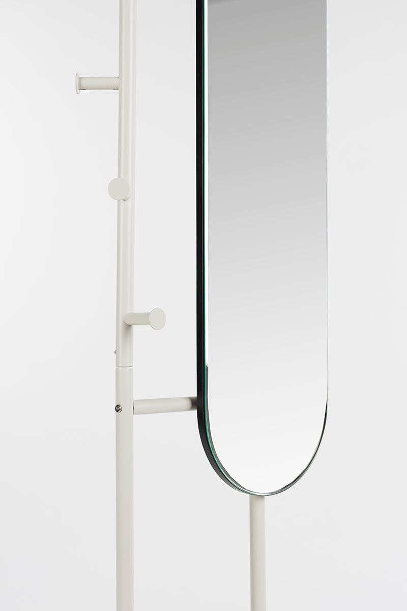 Vero Standing Mirror