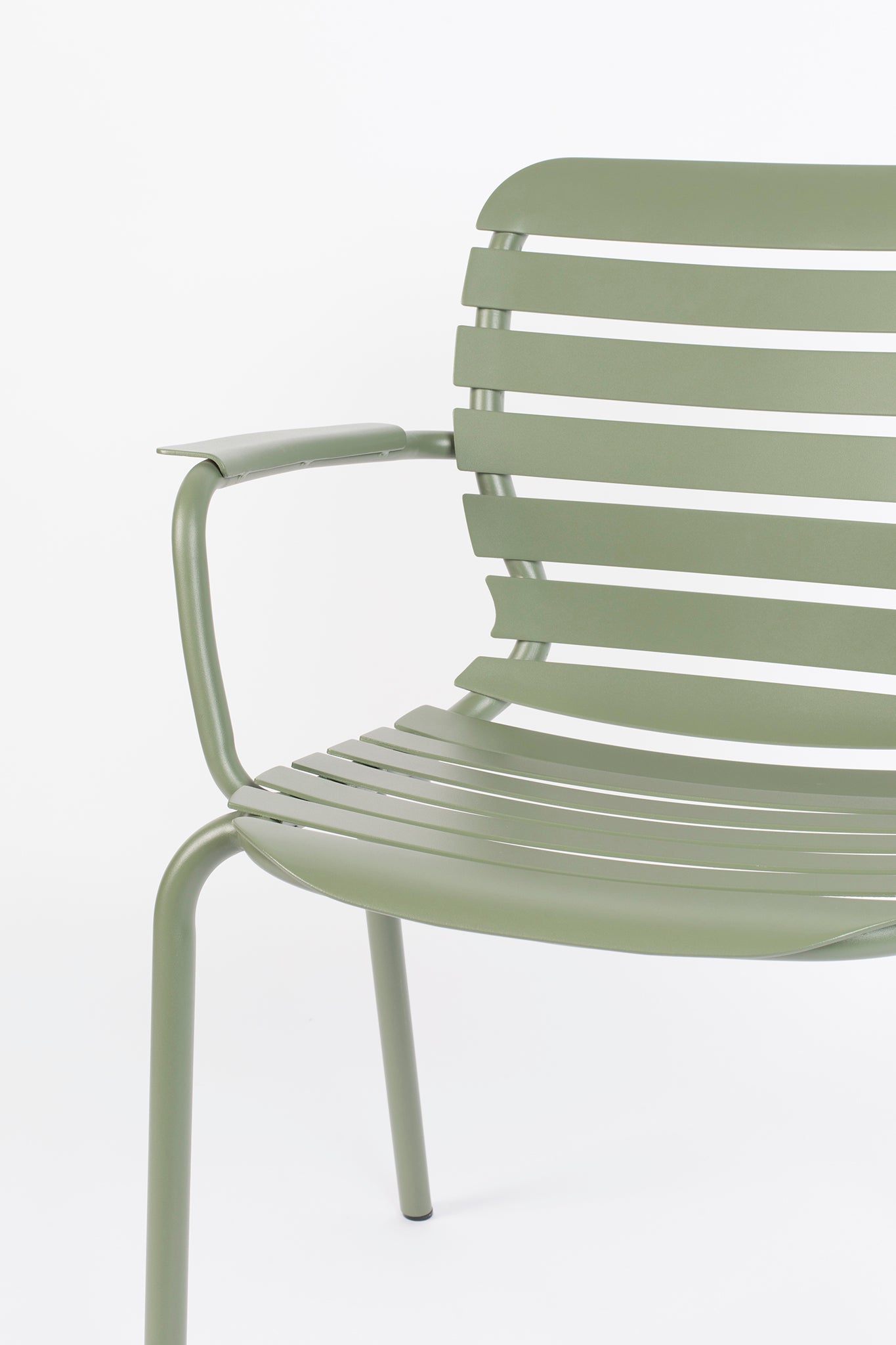 Vondel 168.5 Garden Table Set with Armchair