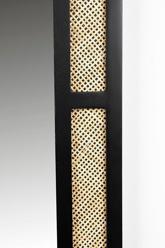 Aida Oval Mirror - WOO .Design