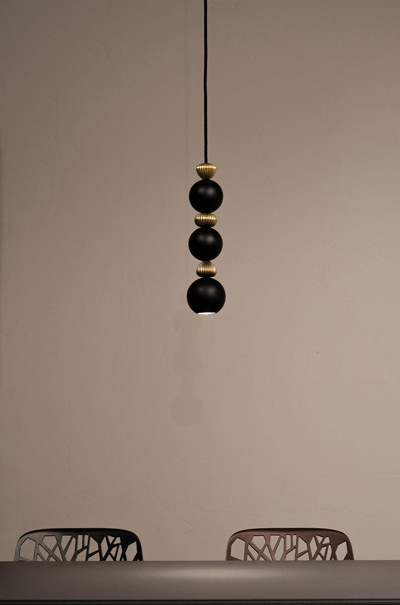 Bola Queen 3 Pendant Lamp - WOO .Design