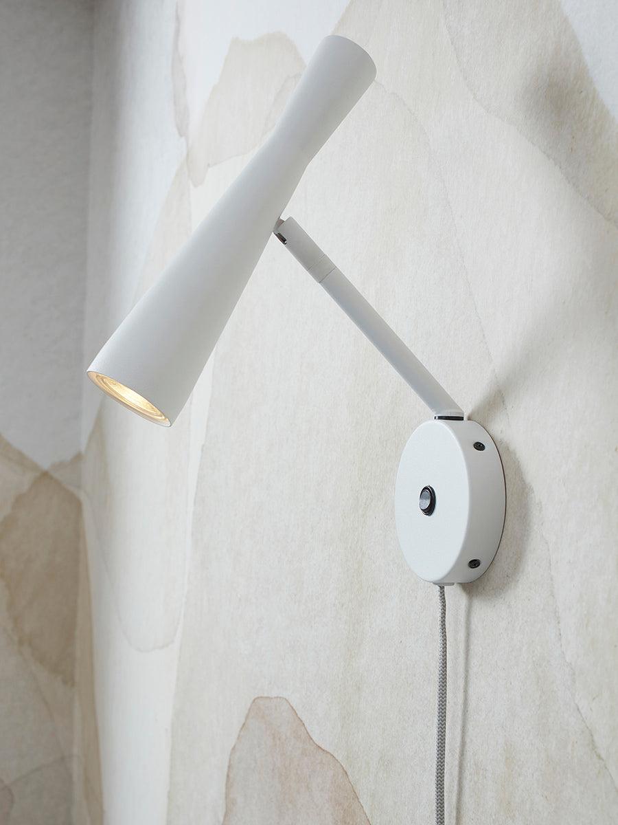 Bordeaux Wall Lamp - WOO .Design