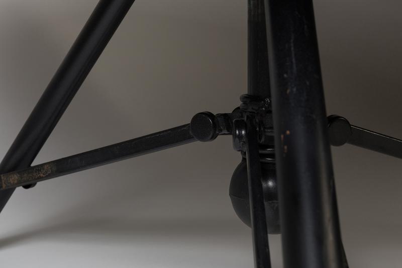Brok Side Table - WOO .Design