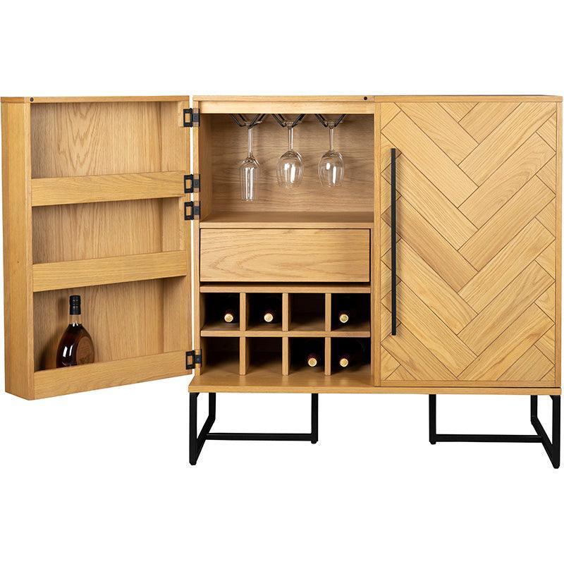 Class Cabinet - WOO .Design