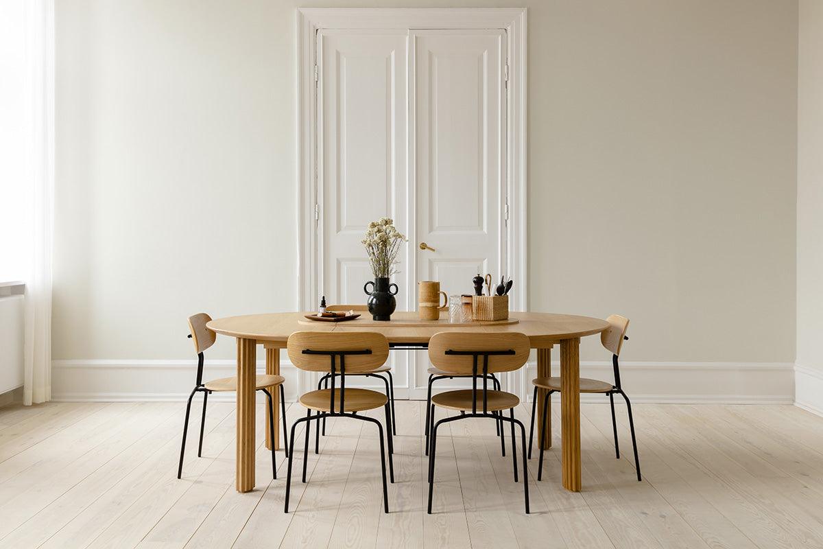 Curious Chair - WOO .Design