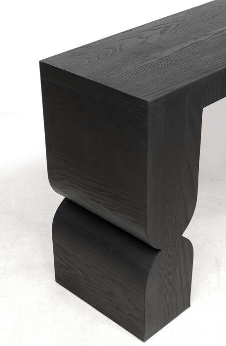 Curve Black Console - WOO .Design