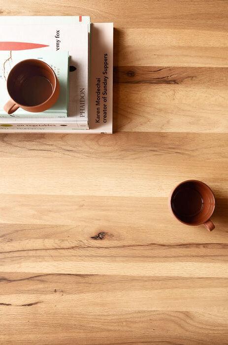 Downtown Table - WOO .Design