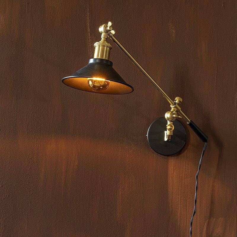 Penelope Wall Lamp
