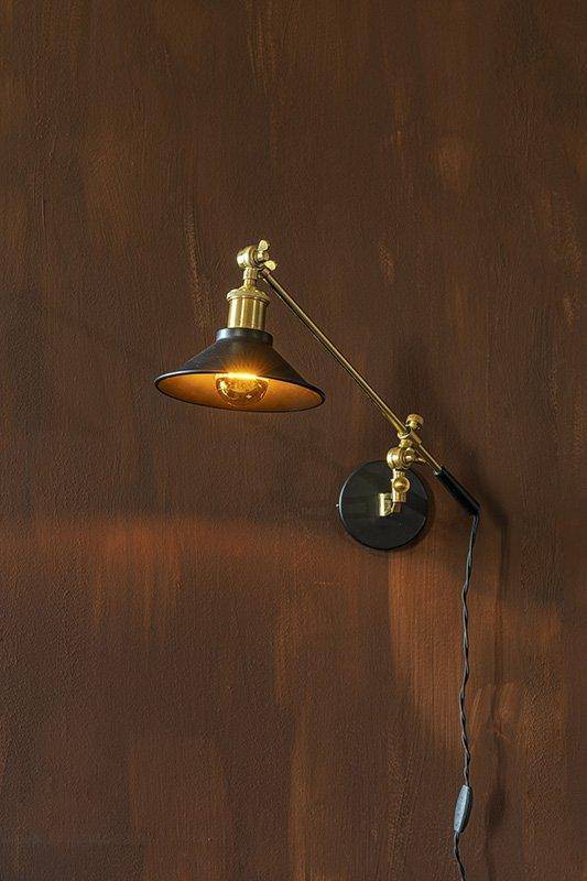 Penelope Wall Lamp