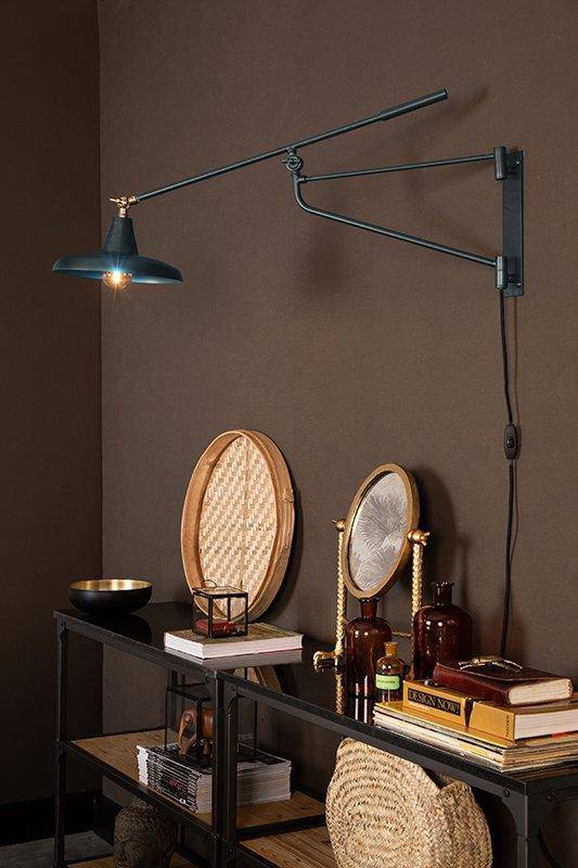 Hector Wall Lamp