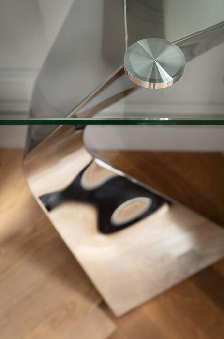 Gloria Console - WOO .Design