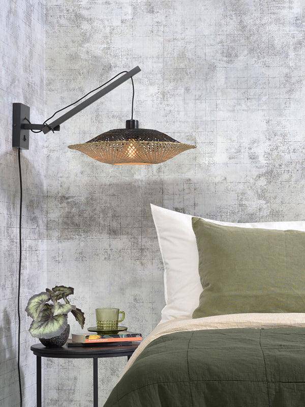 Kalimantan Wall Lamp